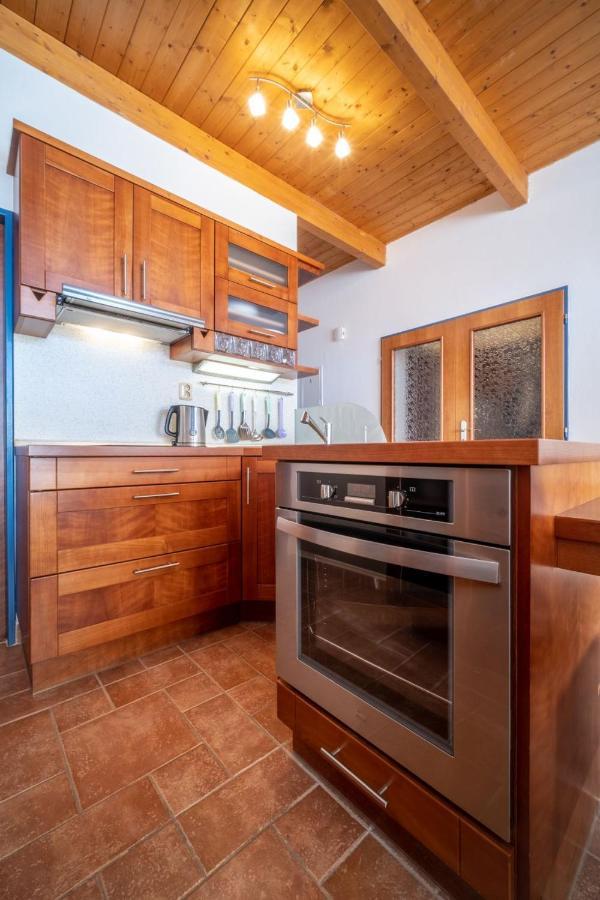 Apartment Doky D8 - Lipno Home Липно-над-Влтавой Экстерьер фото