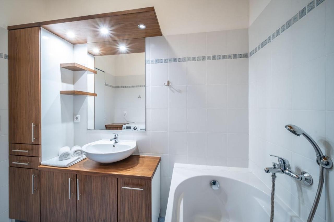 Apartment Doky D8 - Lipno Home Липно-над-Влтавой Экстерьер фото
